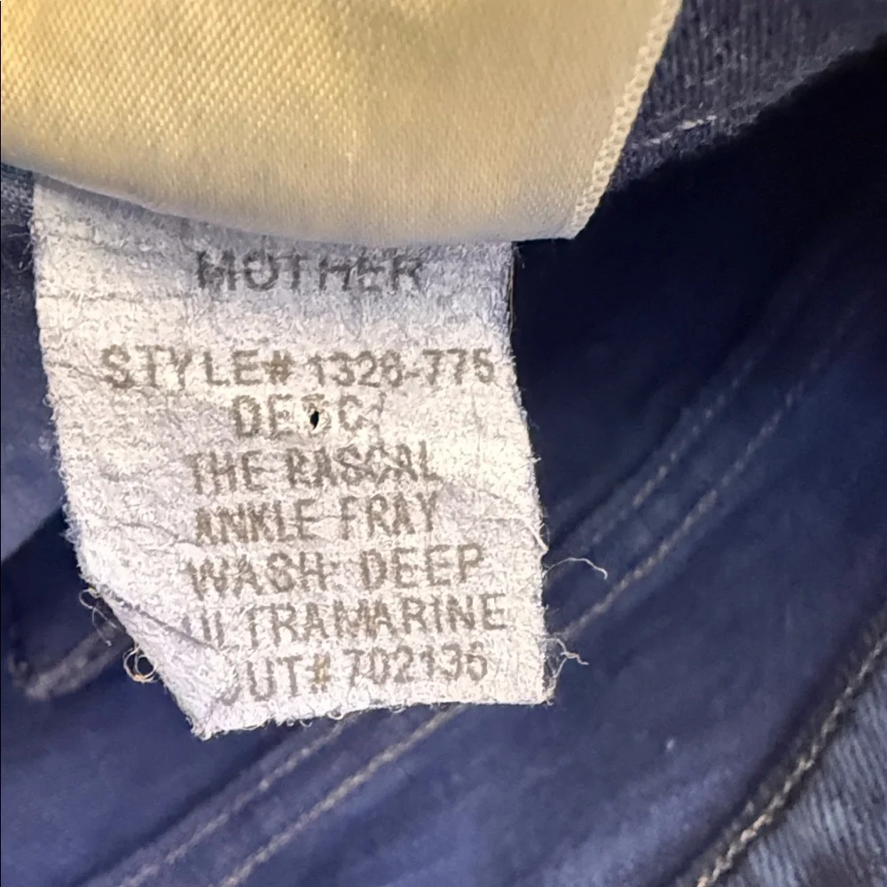 Mother The Rascal Ankle Fray Love on the Rocks Size 26 - Picture 11 of 14